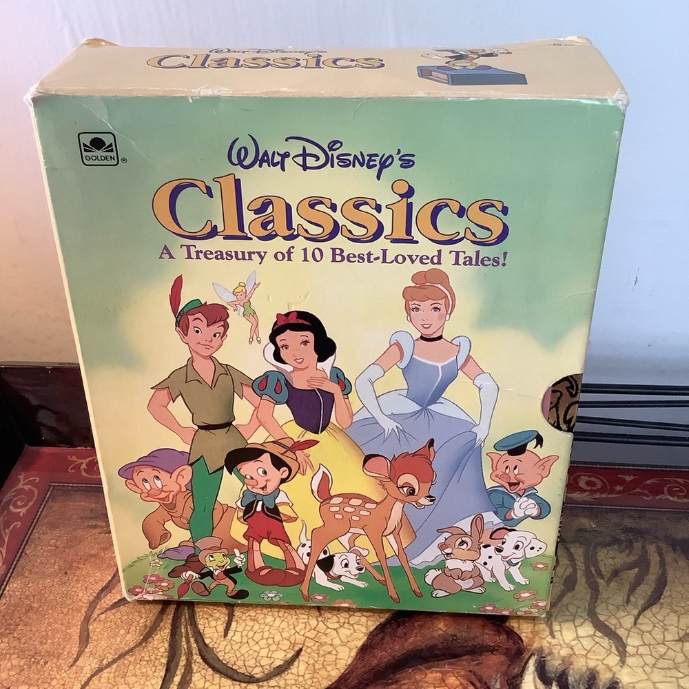 Walt, Disney Classics 10 best- loved tales